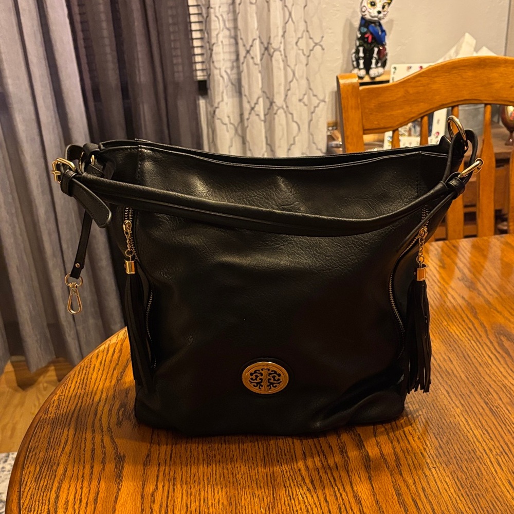 Black Leather Shoulder Bag